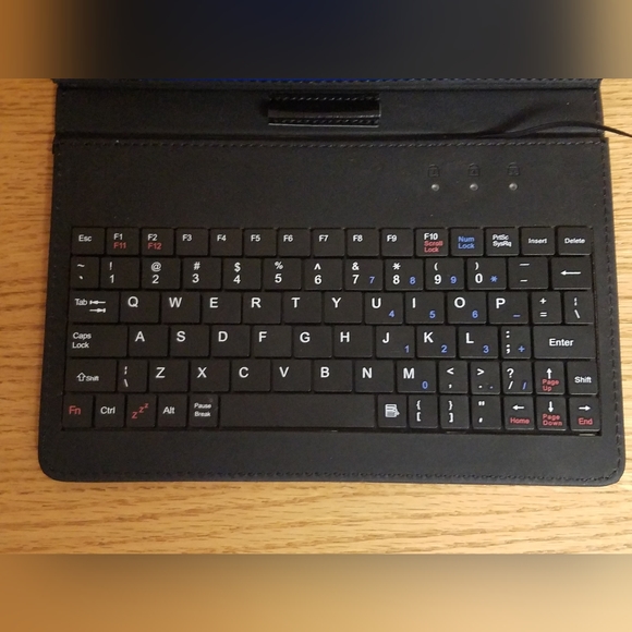 Prestige Elite 7Q Tablet bundle with case and keyboard - Picture 7 of 12